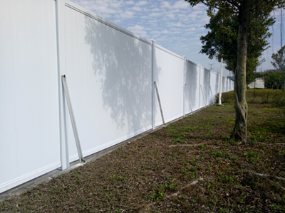 深圳pvc 圍擋優(yōu)多好用？先看看深圳PVC圍擋的特點